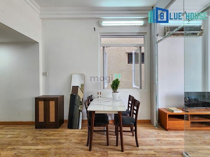 Hình ảnh Studio thoáng mát gần trung tâm thành phố.