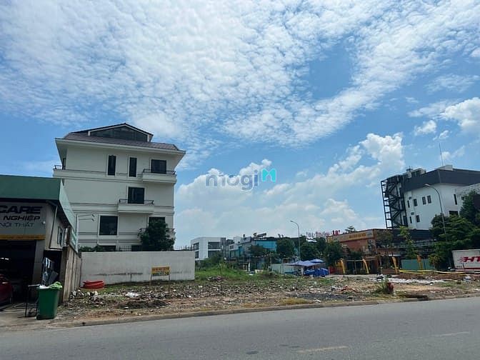Hình ảnh Bán đất 15x18 mặt tiền đường Tạ Hiện Q.2 giá Tỷ