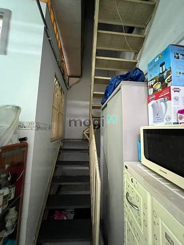 Hình ảnh Cho thuê nhà Nguyên Căn - Hẻm 5m - Cách Mạng Tháng Tám