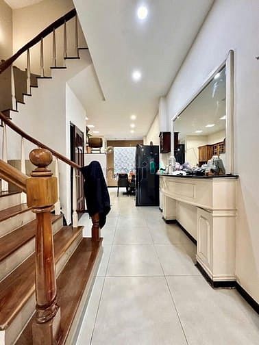 Hình ảnh Cho thuê nhà 51/12A Cao Thắng, Phường 3, Quận 3