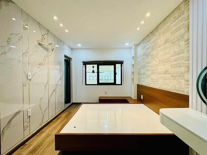 Hình ảnh Siêu phẩm nhà phố Đ. Phan Văn Trị, Bình Thạnh 83,2m2, 3tỷ550tr, sổ sẵn