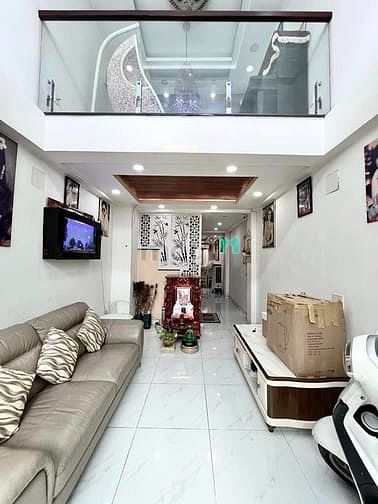 Hình ảnh Bán gấp căn Đường 3/2 Q10 51m2 sổ sẵn