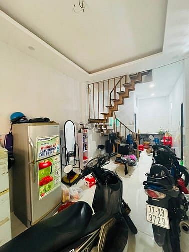 Hình ảnh Bán Nhà 2 Tầng 5PN Hẻm 5m Linh Xuân 80m2 Giá 4 Tỷ 200