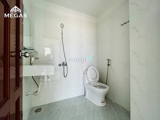 Hình ảnh Mb6623 nạp rút nhanh chóng full nội thất ban công lớn ngay Mai Chí Thọ ,Quận 2