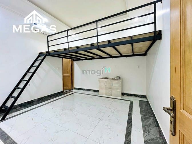 Hình ảnh Trống 1 phòng cho thuê - Giá siêu hạt dẻ, Sẵn máy lạnh - Giáp Tân Phú
