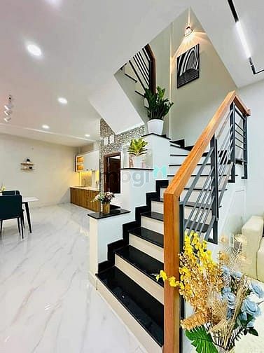 Hình ảnh Nhà 1/  Lộ Tẻ, DT: 4m*10m cách Aeon Mall Bình Tân 3km. Giá 2 tỷ 2