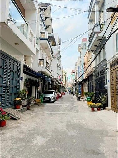 Hình ảnh Bán căn Lê Văn Quới, Bình Tân 65m2 giá 4ty3 sổ sẵn