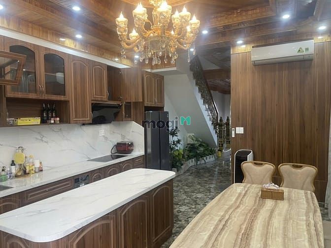 Hình ảnh Cho thuê biệt thự siêu Đẹp gần 500m2  tại  Bình Thạnh