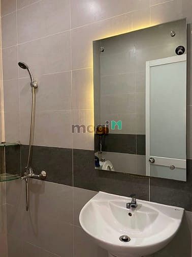 Hình ảnh Mb6623 nạp rút nhanh chóng studio cửa sổ siêu mộng mơ tại Nguyễn cảnh chân Q1