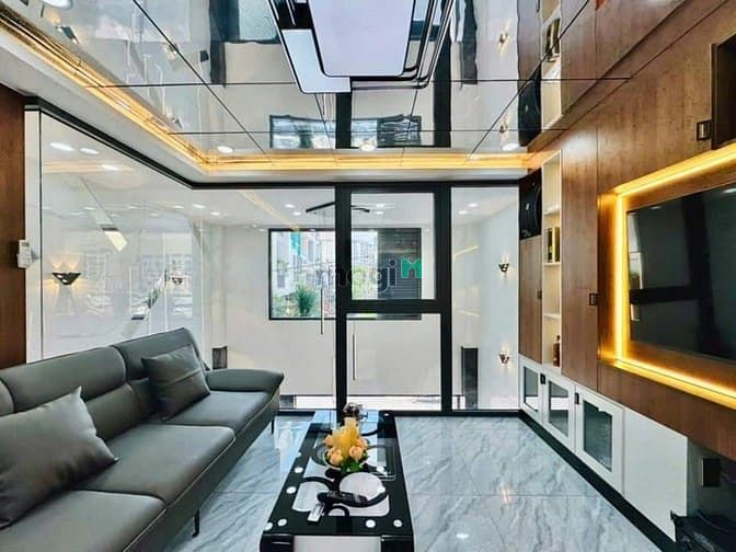 Hình ảnh Bán gấp nhà phố đầu hẻm 22 Hoàng Diệu, quận 4, 72m2, 4tỷ350, sổ sẵn