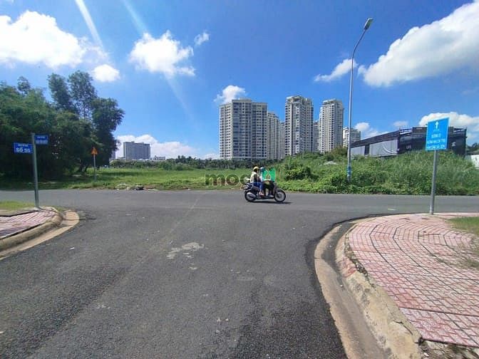 Hình ảnh Bán đất BIỆT THỰ 2 MT kdc Văn Minh An Phú Q2. 17x18m.56 tỷ