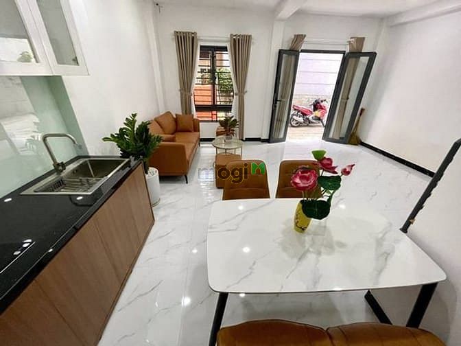 Hình ảnh Đường nguyễn chí thanh quận 10 phường 2.