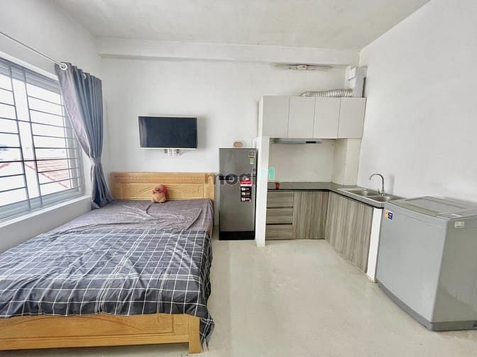 Hình ảnh Studio full nội thất máy giặt riêng, có cửa sổ lớn, Tại Trịnh Khắc Lập