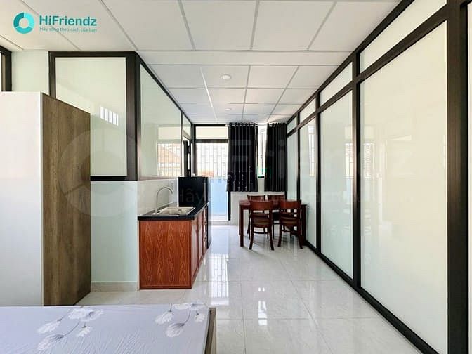 Hình ảnh Studio full nội thất ban công lớn, thoáng mát an ninh, Lê Văn Thịnh Q2