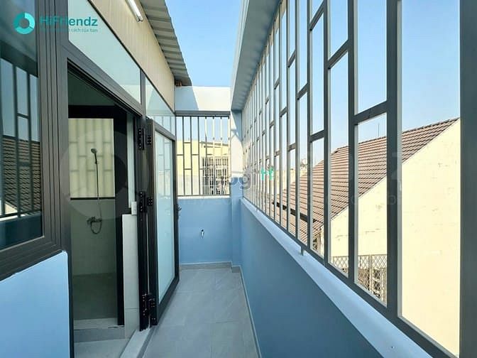 Hình ảnh Studio full nội thất ban công lớn, thoáng mát an ninh, Lê Văn Thịnh Q2
