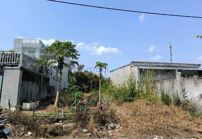 Hình ảnh Bán miếng đất ở Nguyễn Bình Bình Chánh 248.4m2 giá 1ty360 sổ sẵn
