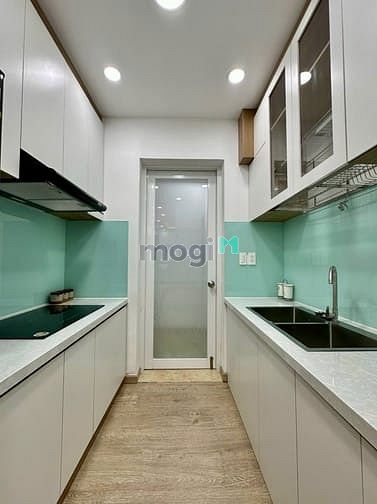 Hình ảnh Cho Thuê Căn Hộ 2PN 2WC 70m2 Sky Garden 3 Phú Mỹ Hưng Q.7