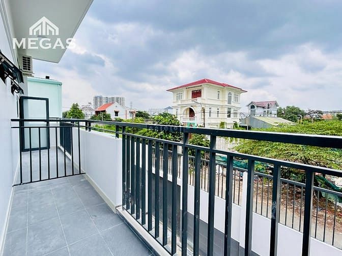 Hình ảnh Phòng mới xây full nt ngay UFM Võ Văn Hát