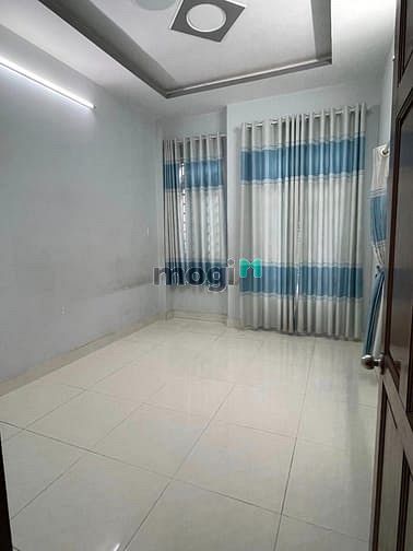 Hình ảnh Cho thuê nhà 1 trệt 3 lầu, 4 phòng ngủ, Quận 8, giá 9 triệu/tháng