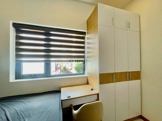 Hình ảnh Ban công cửa sổ lớn full NT siêu xinh tại Cách Mạng Tháng 8, Quận 3