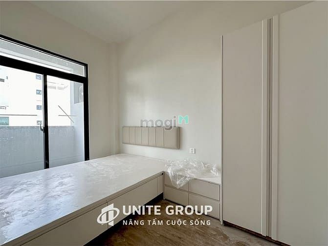 Hình ảnh Duplex cao cấp mới 100% ban công Q7