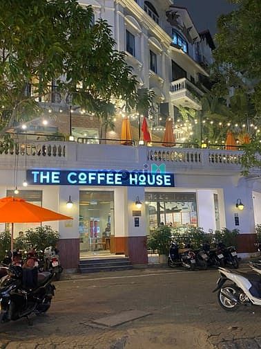 Hình ảnh Cho thuê mặt bằng mặt tiền 10m mặt phố Đào Tấn