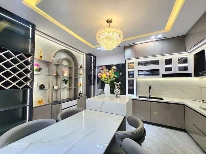 Hình ảnh THANH LÍ GẤP!! Cửu long,P2, Tân Bình. DT 80m2/3tỷ200, có sổ hồng riêng