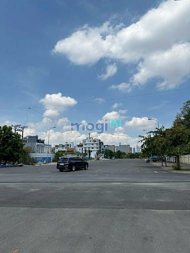 Hình ảnh Bán đất khu Trần Não Q2 DT 7.5m x 20m, CN 150m2 , đường 12m, giá 31 tỷ