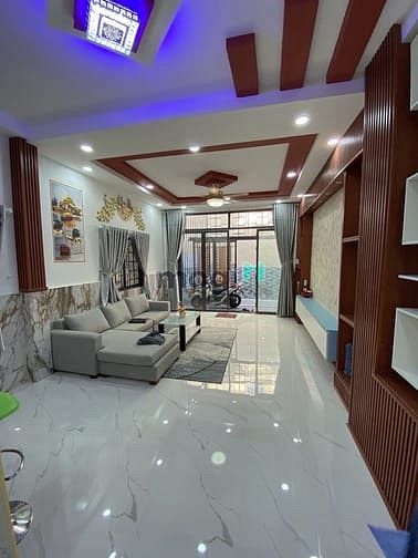 Hình ảnh Bán nhà mới 65m2 trung tâm Q7 sát Lotte mark chỉ 5 tỷ mấy