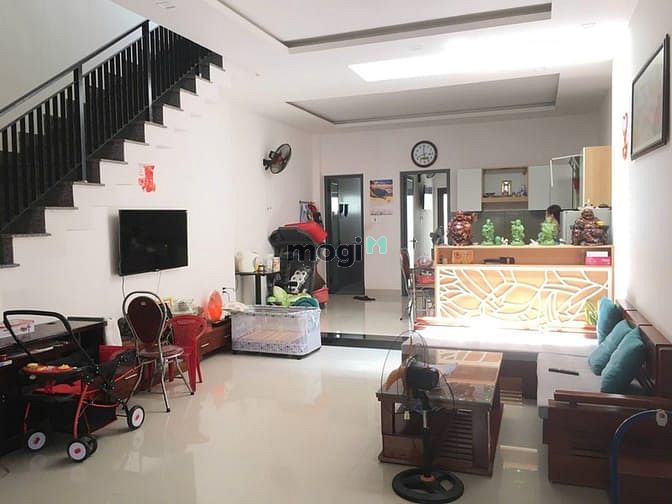 Hình ảnh H0T_Bán nhà 2 tầng x100m2 đường 11.5m Dương Thị Xuân Quý, gần chợ Bắc