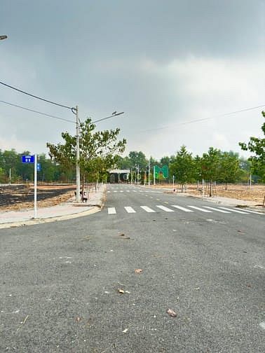 Hình ảnh Đất đẹp giá tốt, vị trí đắc địa, 80-100m2, sổ hồng riêng lâu dài