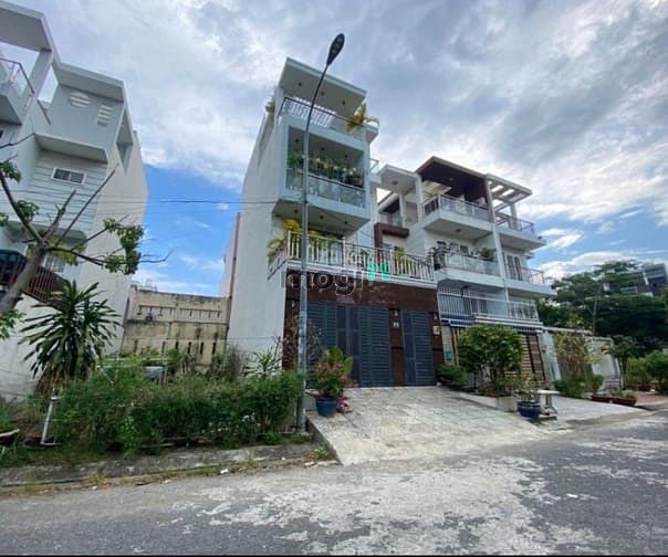 Hình ảnh Lô đất mặt tiền đường 7m thông ra Võ Văn Kiệt 58,2m2 giá 1ty45 SHR