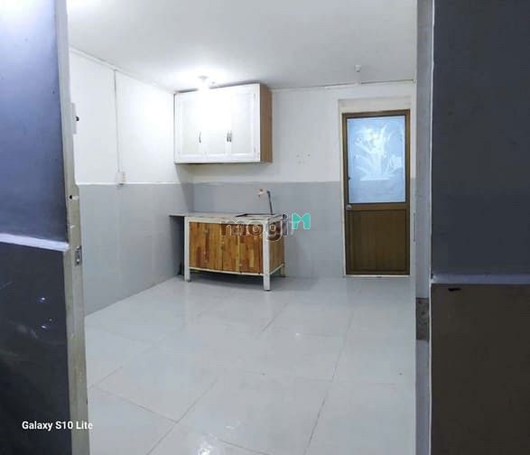 Hình ảnh Nhà trọ tách bếp - Cao lỗ giá rẻ