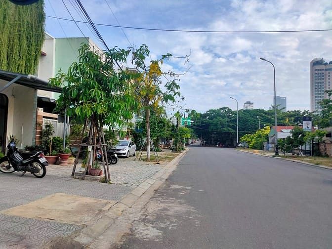 Hình ảnh VIP_Cần Bán lô đất Biển 193m2 Mt Trần Bạch Đằng ,Sát Biển Mỹ Khê, Sơn