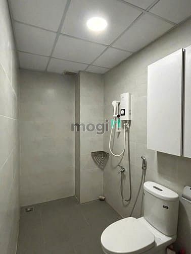 Hình ảnh Chung cư Hoa Sen, Lạc Long Quân,Q11: 70m2, 2p ngủ,2wc,NTCB,11tr
