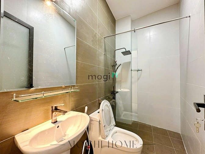 Hình ảnh Mb6623 nạp rút nhanh chóng cho thuê mới cửa sổ lớn ngay Ngã Tư Bảy Hiền
