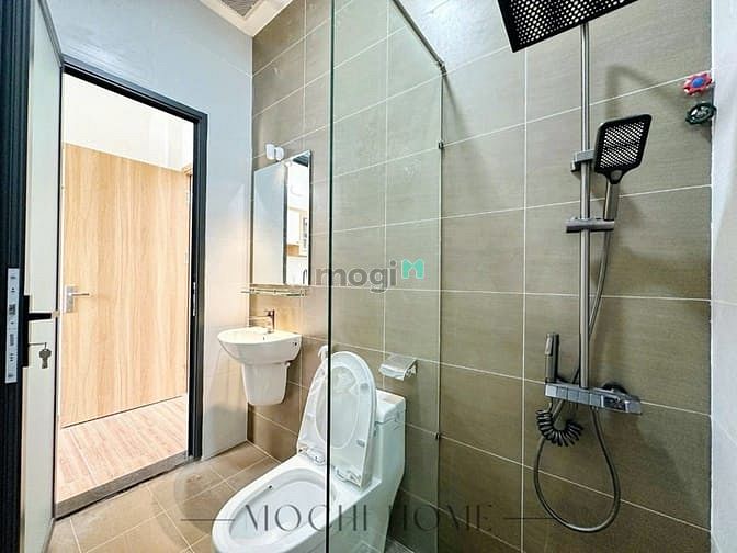 Hình ảnh Mb6623 nạp rút nhanh chóng cho thuê mới cửa sổ lớn ngay Ngã Tư Bảy Hiền