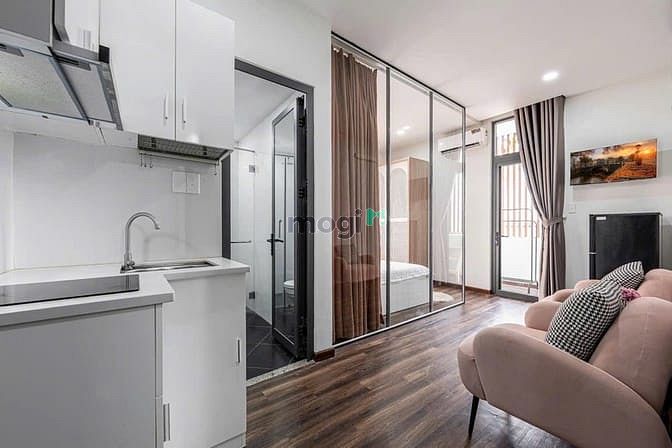 Hình ảnh Cho thuê Trang Chủ MB66.COM / Đăng Ký Tặng 66K Quận 5 phòng thoáng có tách bếp và phòng ngủ full NT