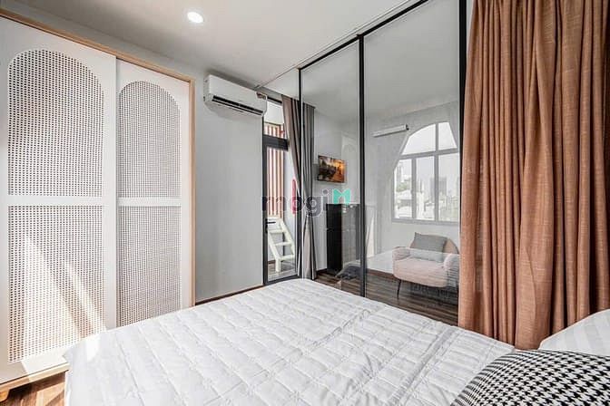 Hình ảnh Cho thuê Trang Chủ MB66.COM / Đăng Ký Tặng 66K Quận 5 phòng thoáng có tách bếp và phòng ngủ full NT