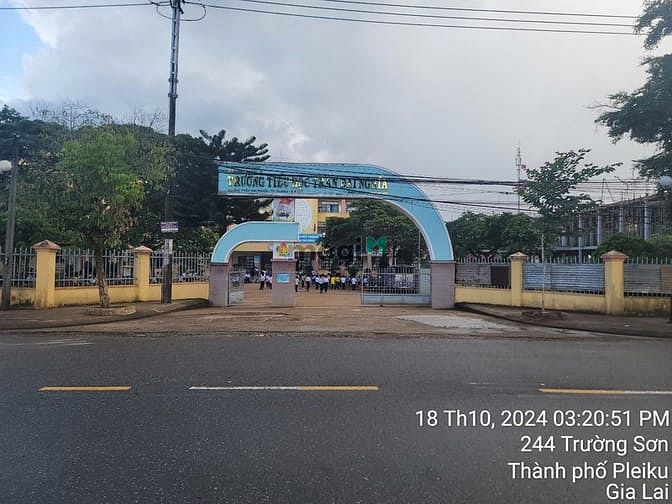 Hình ảnh Đất full thổ cư 10x30 Lê Văn Hưu, liền kề trường học Bùi Thị Xuân