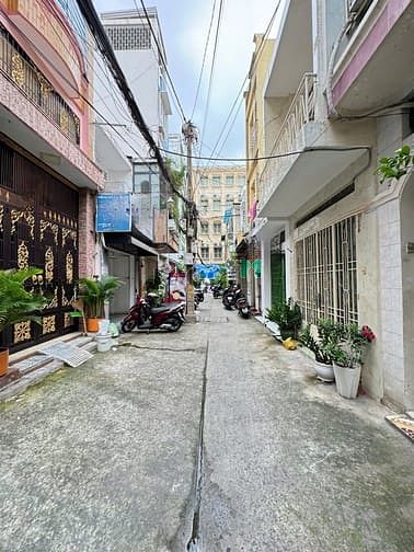 Hình ảnh 𝙉𝙝à 𝙝ẻ𝙢 𝙭𝙚 𝙝ơ𝙞 𝙉𝙜𝙪𝙮ễ𝙣 𝘽ỉ𝙣𝙝 𝙆𝙝𝙞ê𝙢 𝙌1🌹19 𝙩𝙧𝙞ệ𝙪