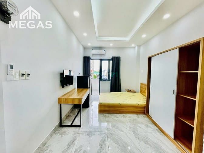 Hình ảnh Siêu Phẩm Studio Ban Công Tách Bếp Máy Giặt Riêng Ngay Chu Văn An