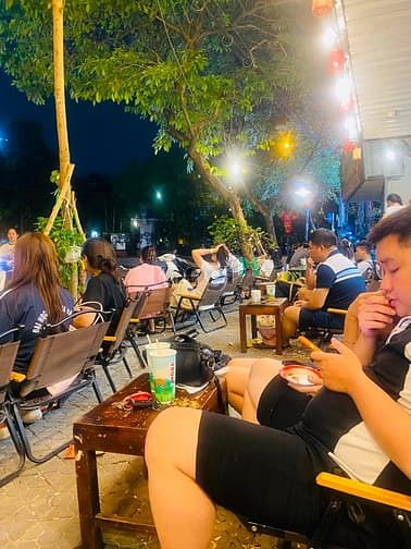 Hình ảnh Cho thuê mặt bằng mặt phố Duy Tân (Cho làm nhà hàng).