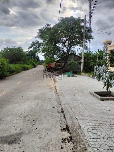Hình ảnh Cho thuê đất trống mt view sông TL 37 đường đẹp