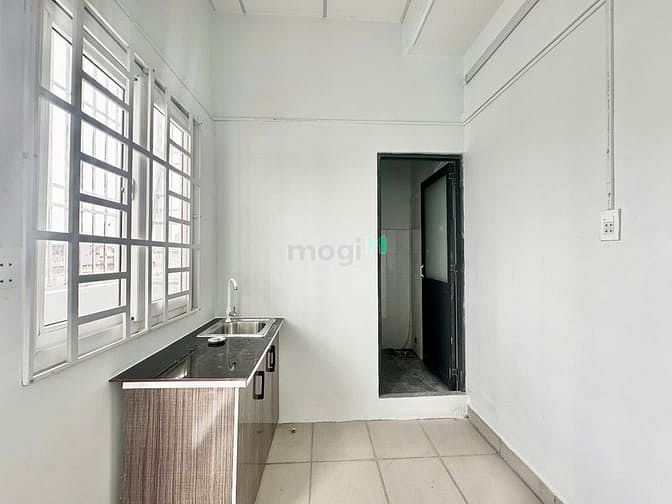 Hình ảnh Tân Hòa Đông Ban-công Tách bếp mới khai trương