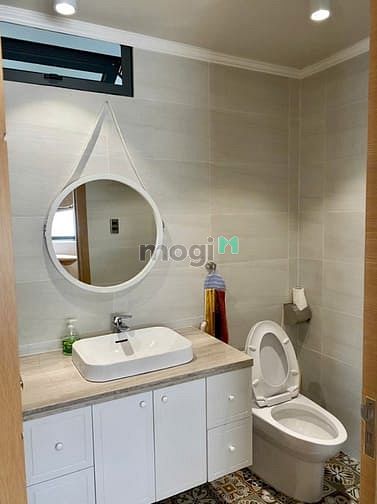Hình ảnh Cho thuê căn biệt thự góc Nine South khu compound 4PN 4WC 32tr/th.