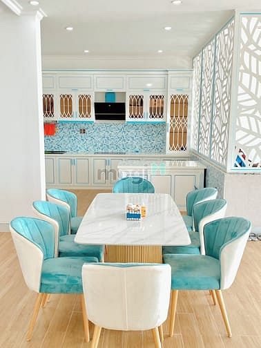 Hình ảnh Bán biệt thự 1 trệt 2 lầu mặt biển Phước Tỉnh cực đẹp
