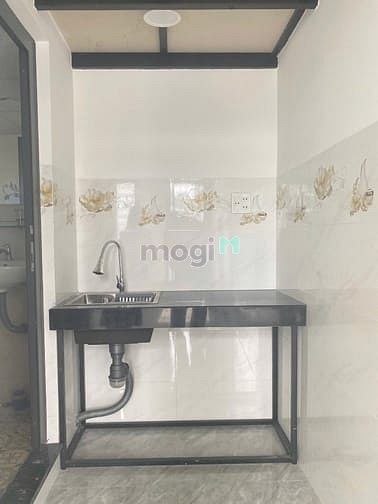 Hình ảnh Phòng trọ mới 373/2 Nguyễn Thái Học