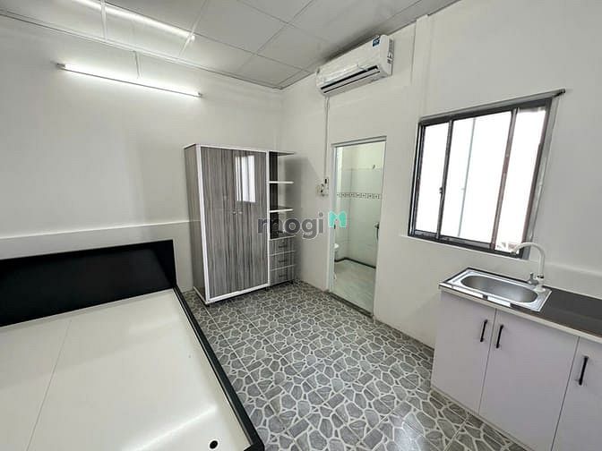 Hình ảnh Tên Lửa kéo dài hướng Aeon Mall, Phú Lâm