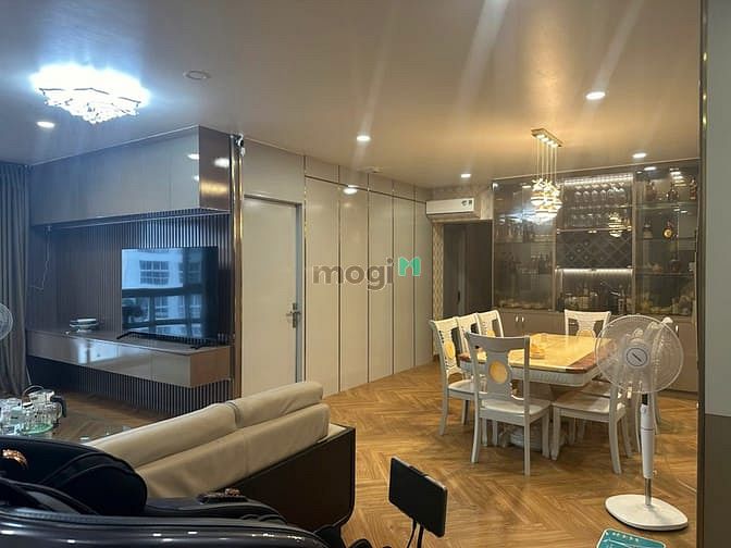 Hình ảnh Bán CHCC Happy Valley, DT 135m2, 3PN, 2WC, NTCC, giá bán 10 tỷ